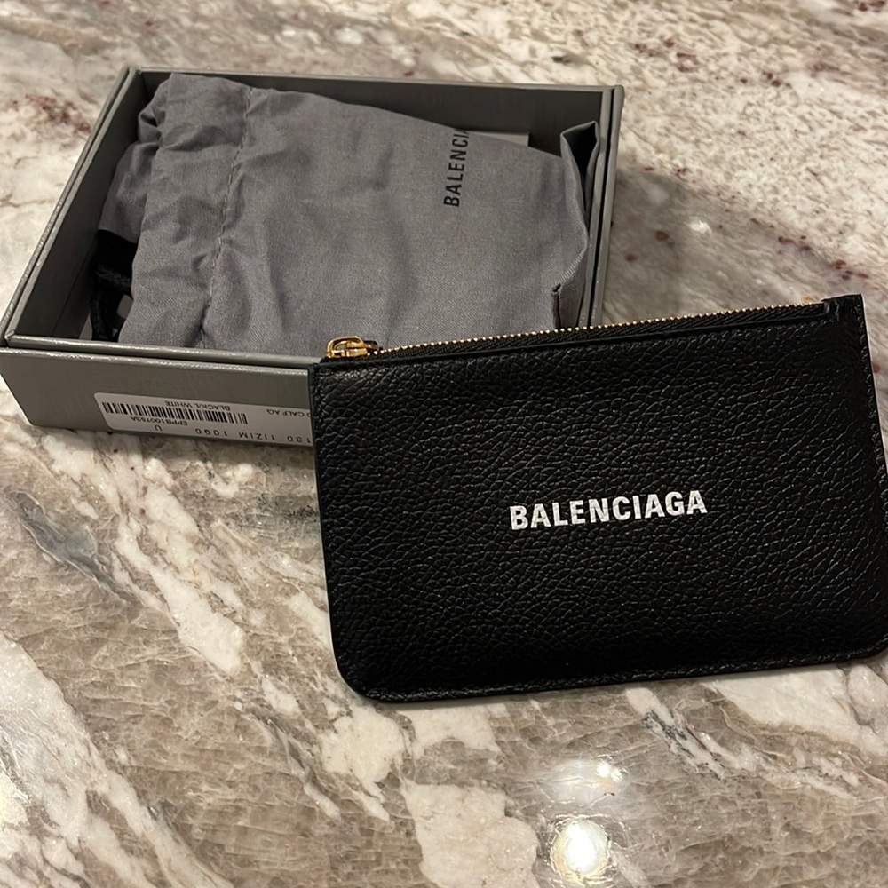 New with tags Balenciaga card case